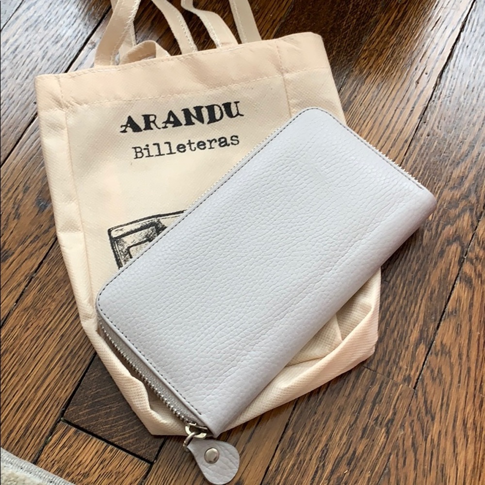 Arandu Grey Wallet - new!
